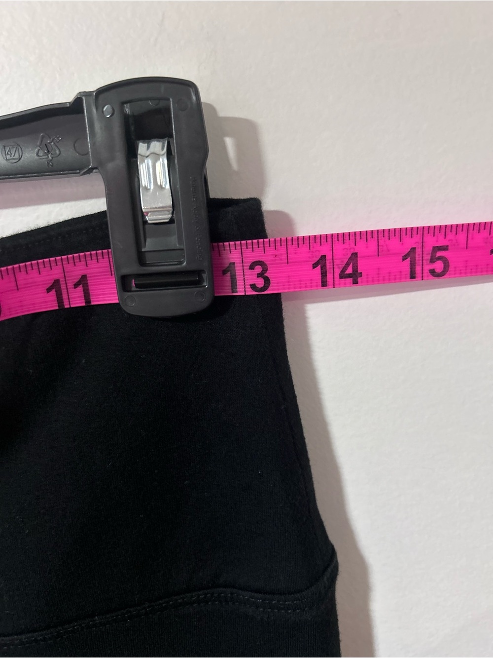 PINK Victoria's Secret Black Leggings with Multicolor Side Logo - Picture 6 of 9